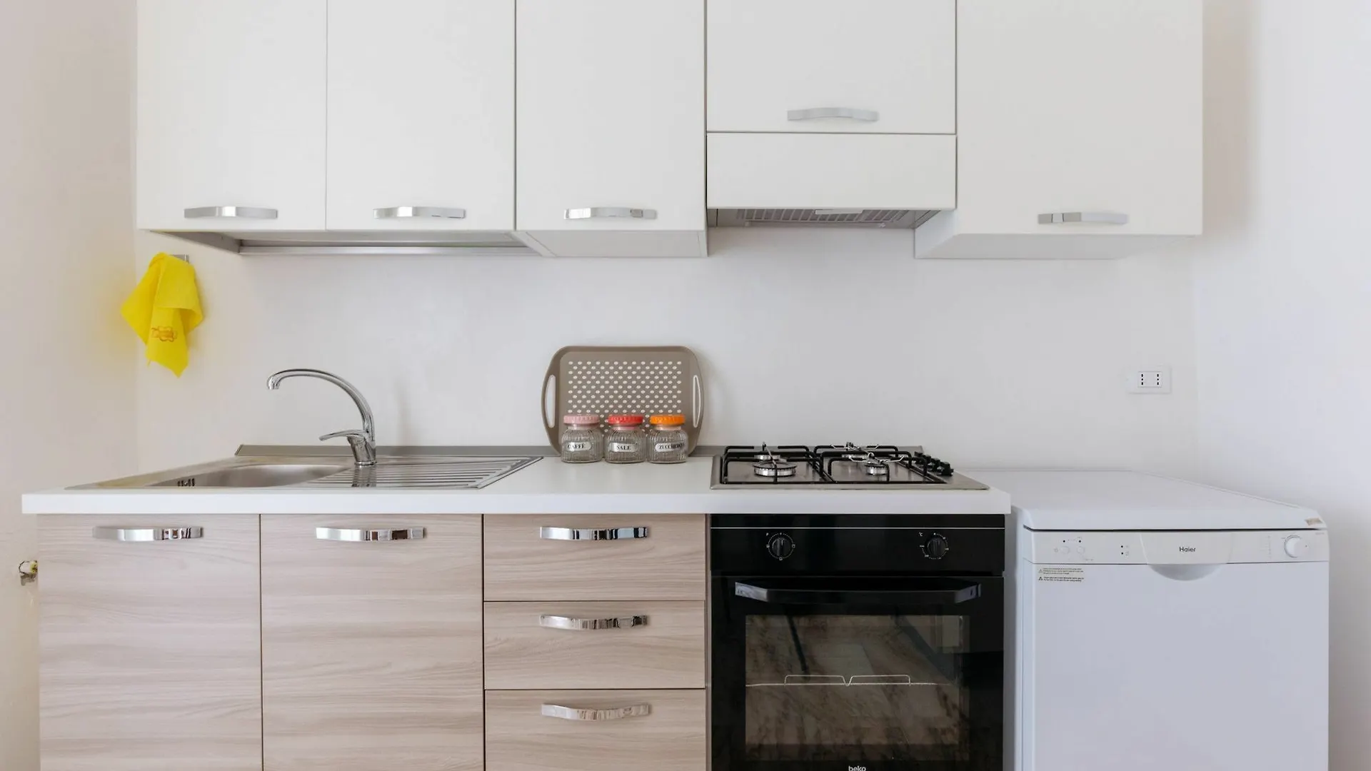 Sant'Elia Prestige Apartment With Balcony Palermo İtalya